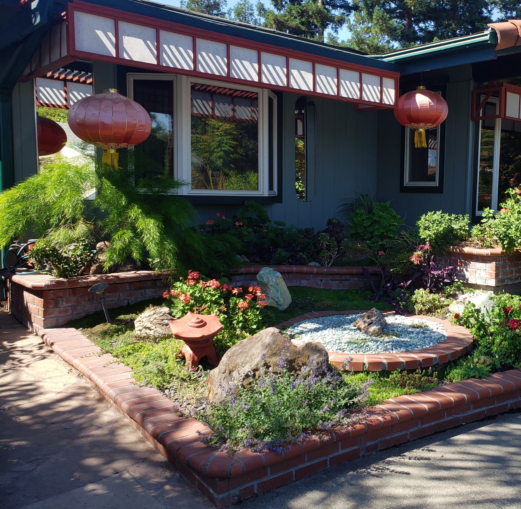 frontyard photo